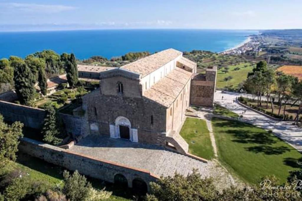 Casa Titti. Intero Appartamento - Fossacesia Εξωτερικό φωτογραφία